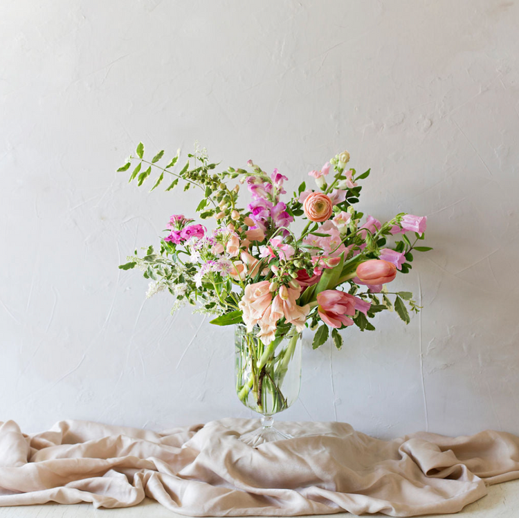 The Glass Vase Arrangements {Multiple Sizes}